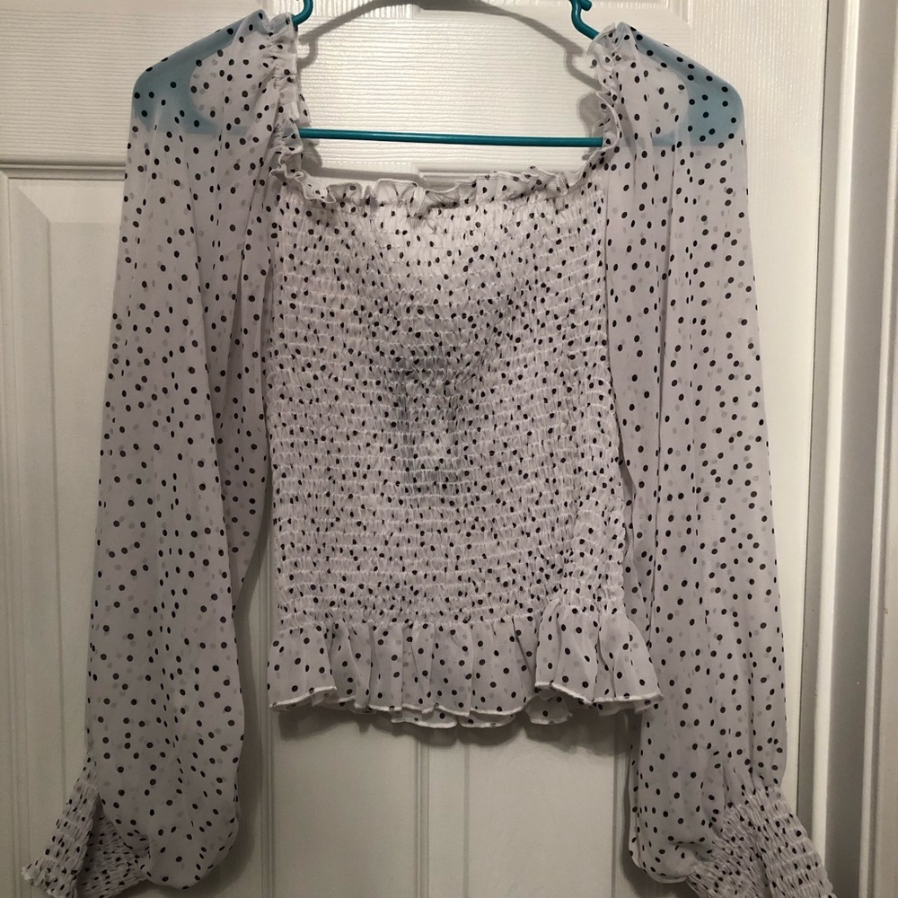 Nasty Gal Cropped Rouched blouse. Fits S/M